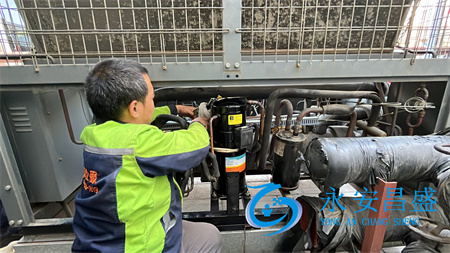 中央空調(diào)螺桿機(jī)組保養(yǎng) 中央空調(diào)螺桿機(jī)組保養(yǎng)