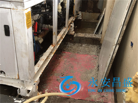 清洗冷卻塔 清洗冷卻塔